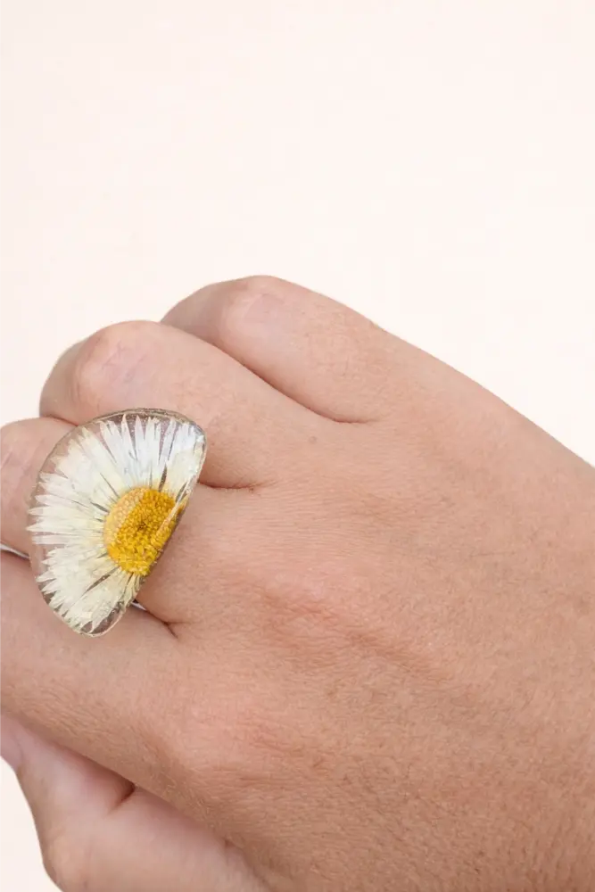 Daisy Flower Ring - Mangata Studio