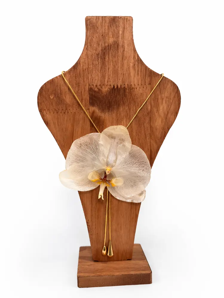 White Orchid Gold Pendant, product detail – Mångata Studio