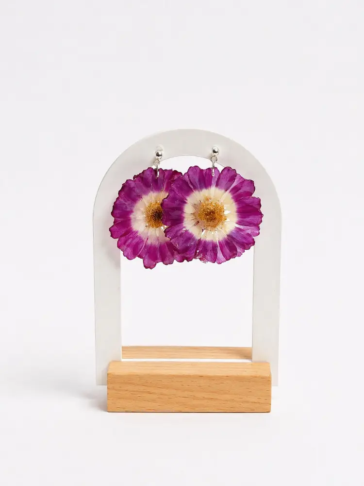 Purple Daisy earrings – Mångata Studio